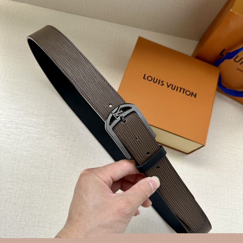 l**is V*t*n